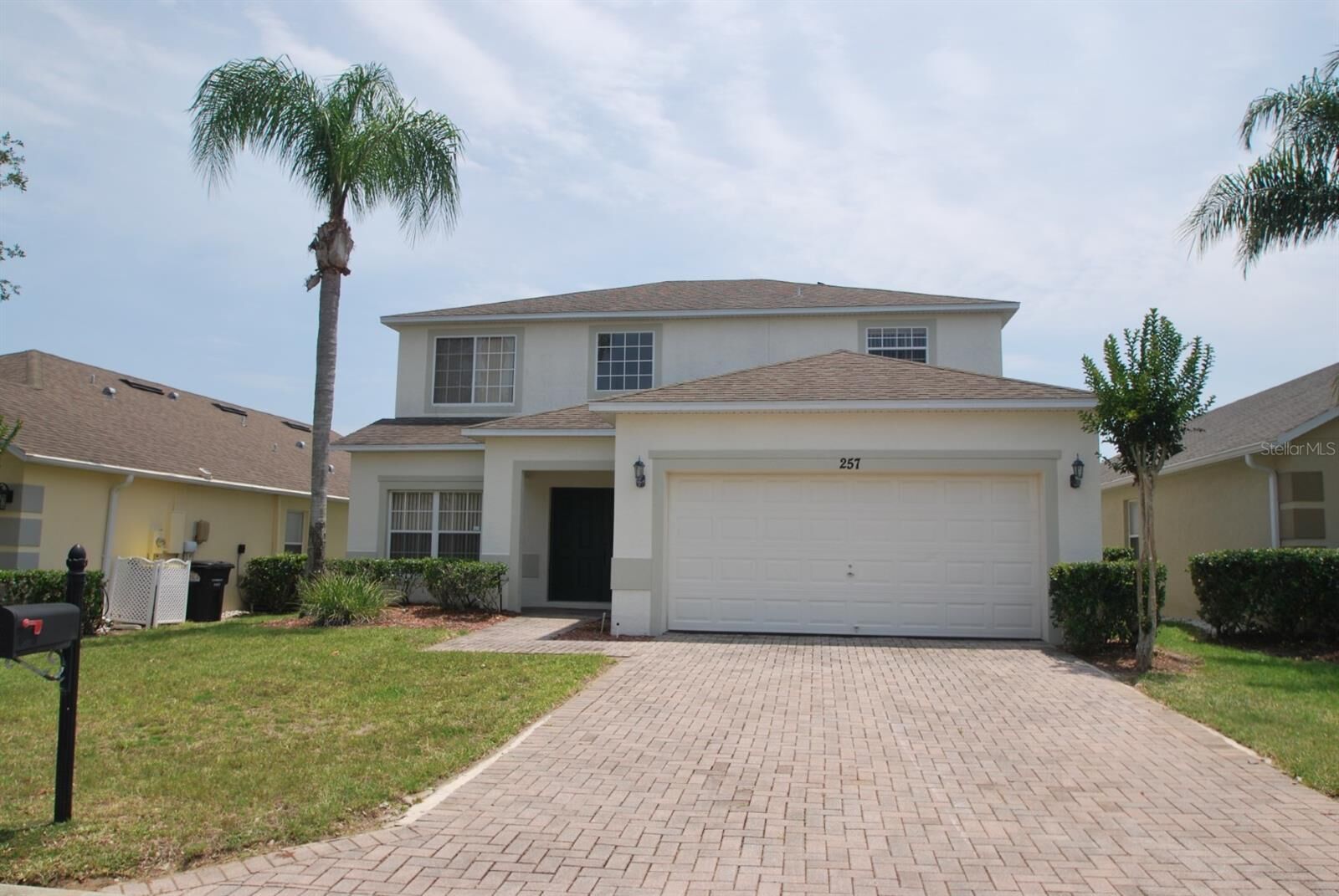 Property Photo: 257 Lancaster Drive FL 33897