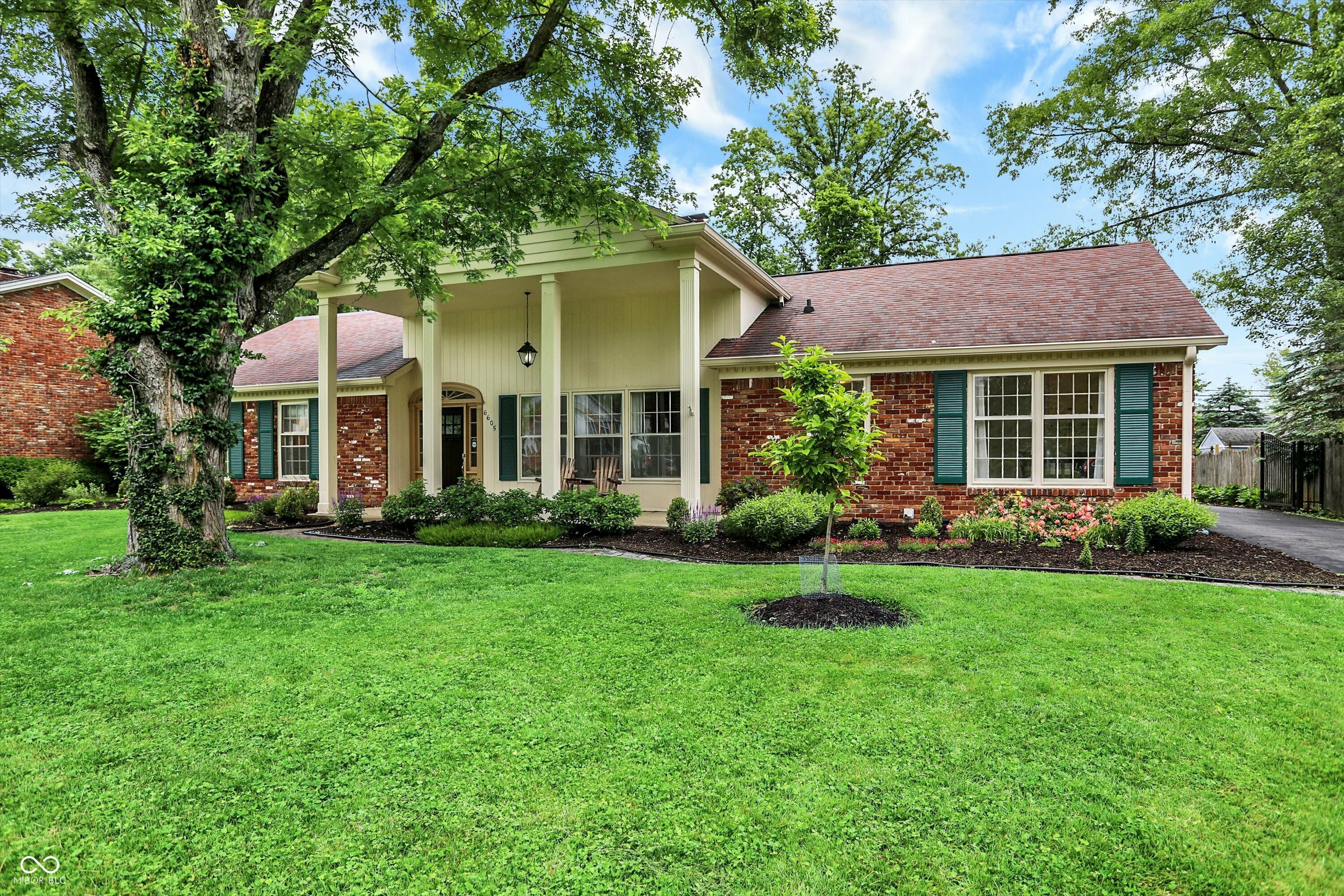 Property Photo: 6605 Grosvenor Place IN 46220