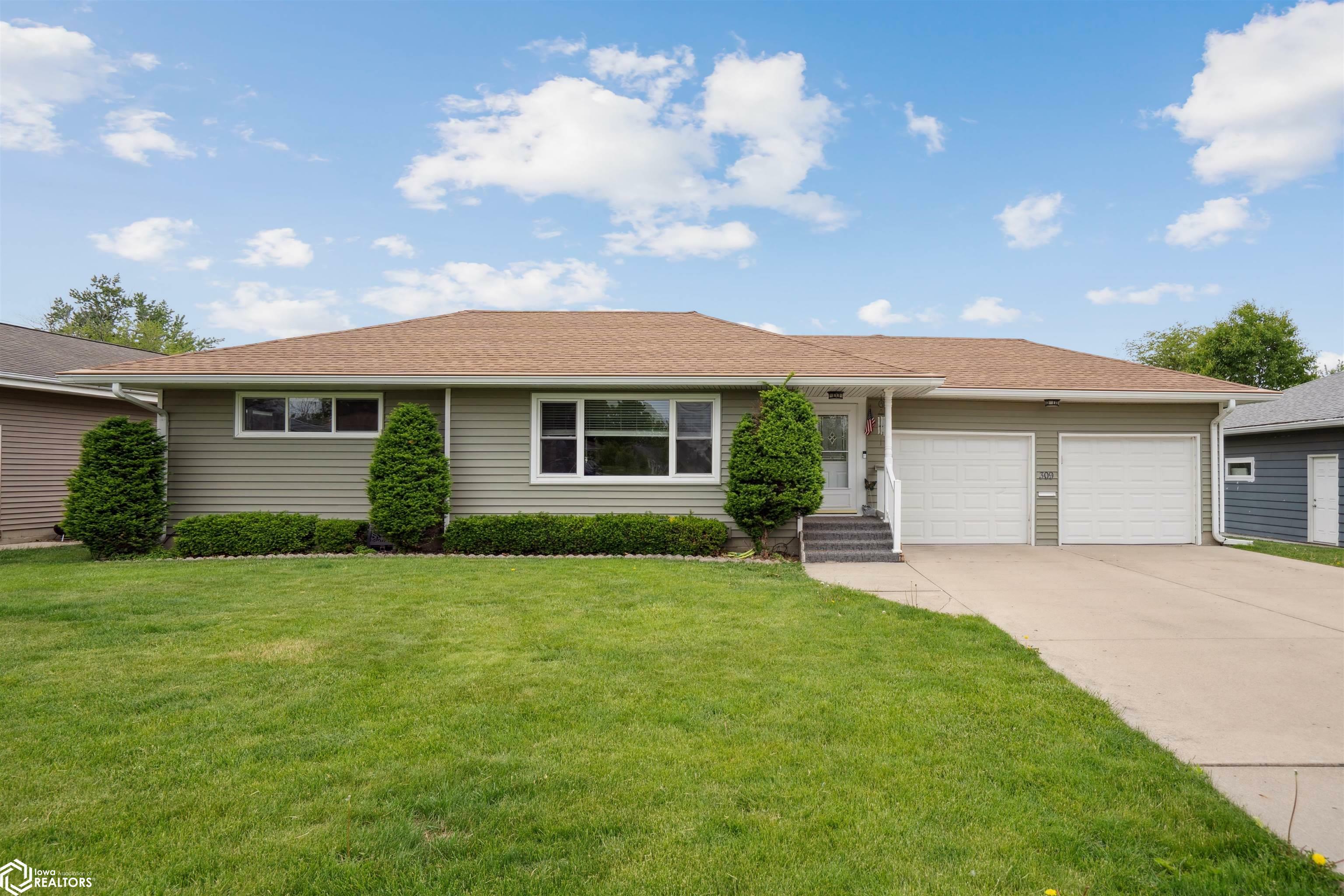 Property Photo: 309 S 12th Street IA 50158
