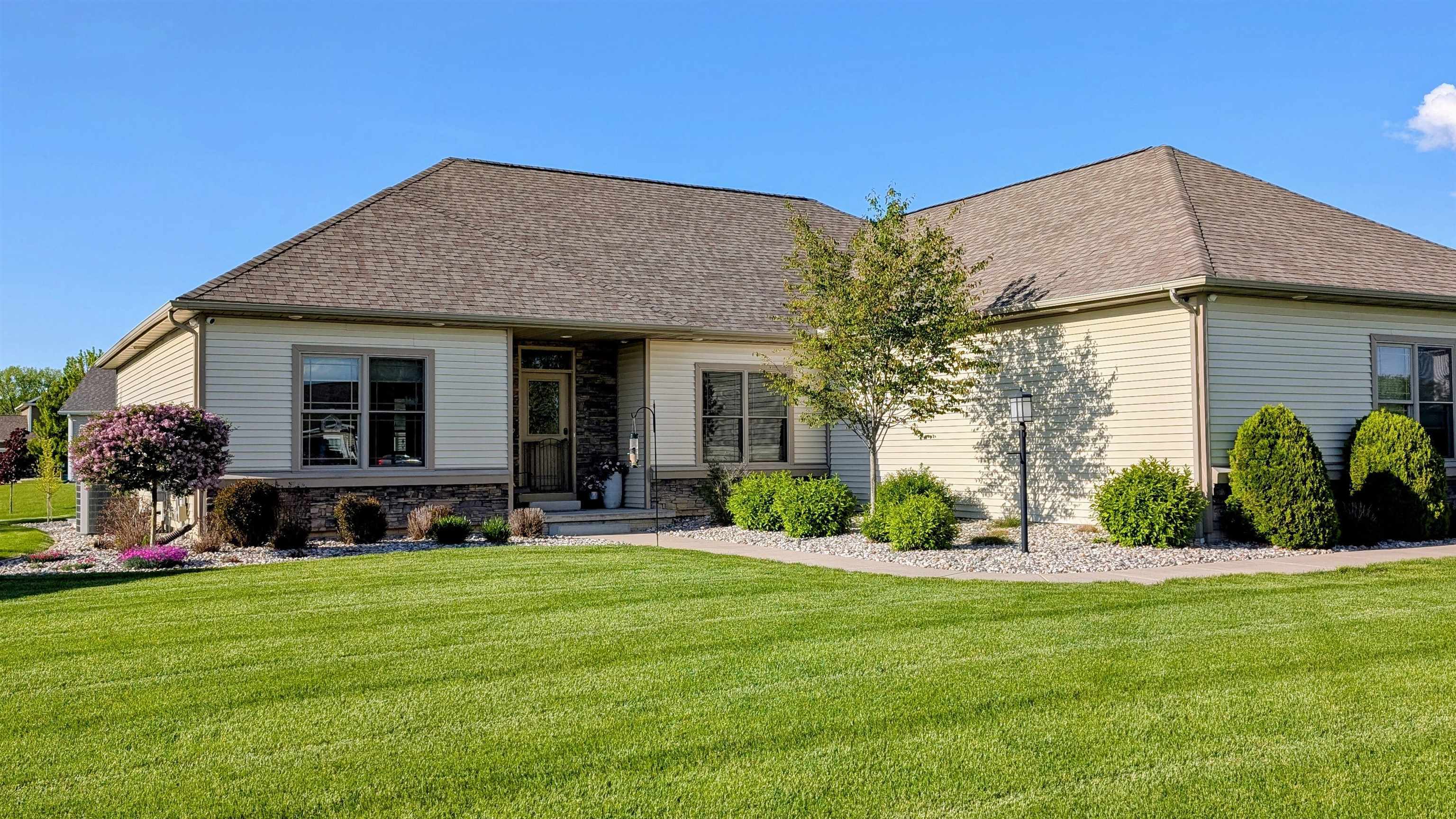 Property Photo: 5266 Brook Hollow Avenue MI 48706