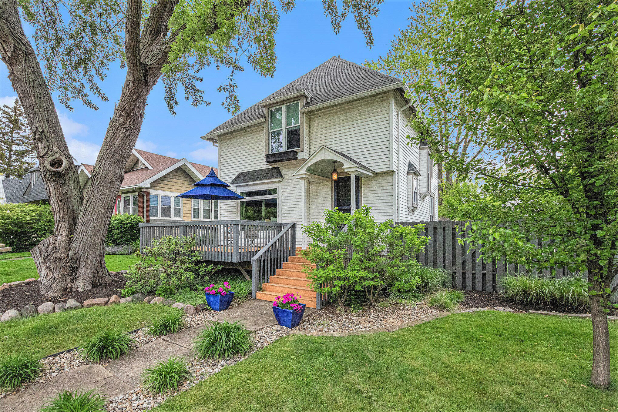 2335 Niles Avenue  St. Joseph MI 49085 photo