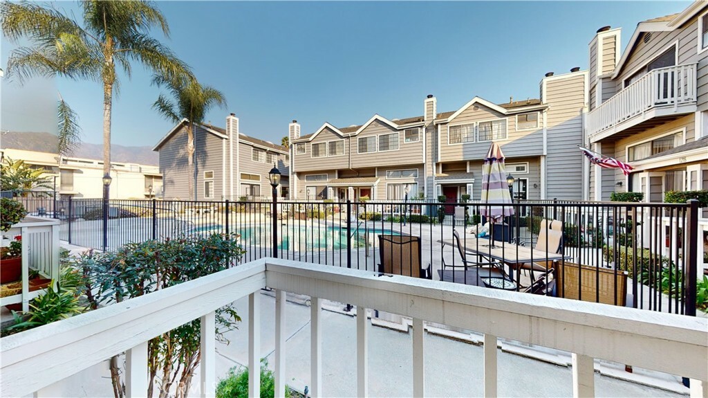 Property Photo:  1220 S Mayflower Avenue B  CA 91016 