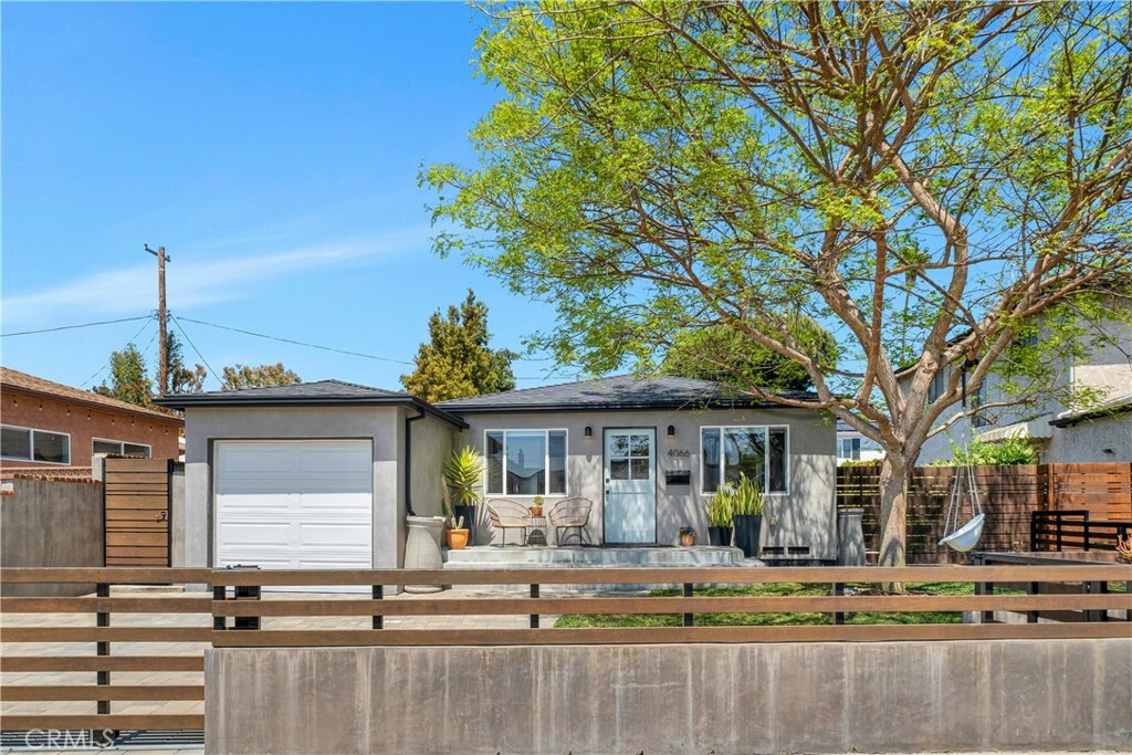 Property Photo: 4066 Tivoli Avenue CA 90066