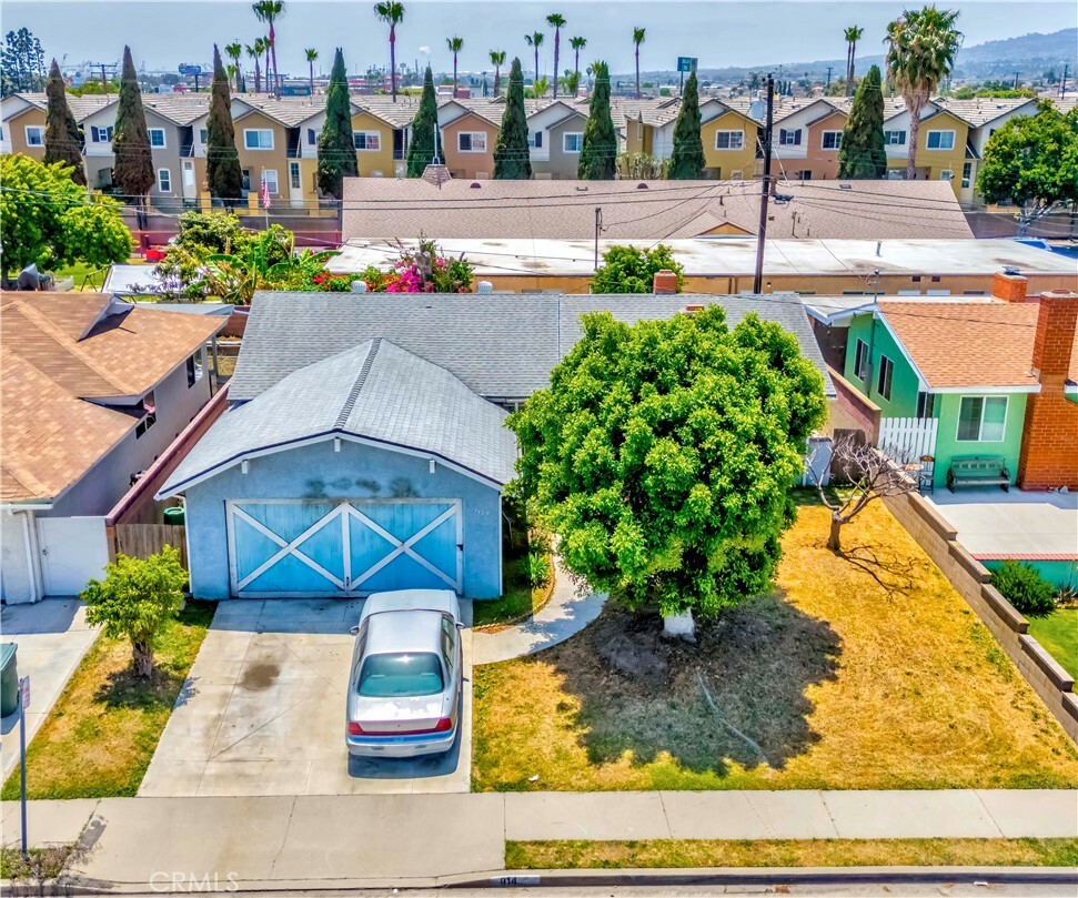 Property Photo:  914 Rayland Drive  CA 90502 