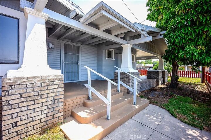 1372 N E Street  San Bernardino CA 92405 photo