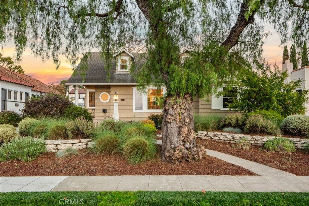 Property Photo: 1542 Post Avenue CA 90501