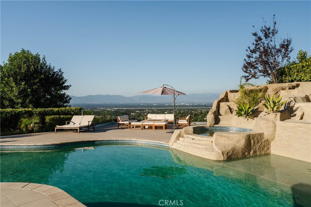 Property Photo: 4935 Calvin Avenue CA 91356