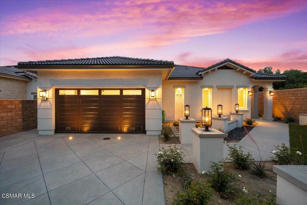 Property Photo: 361 Toyon Court CA 91362