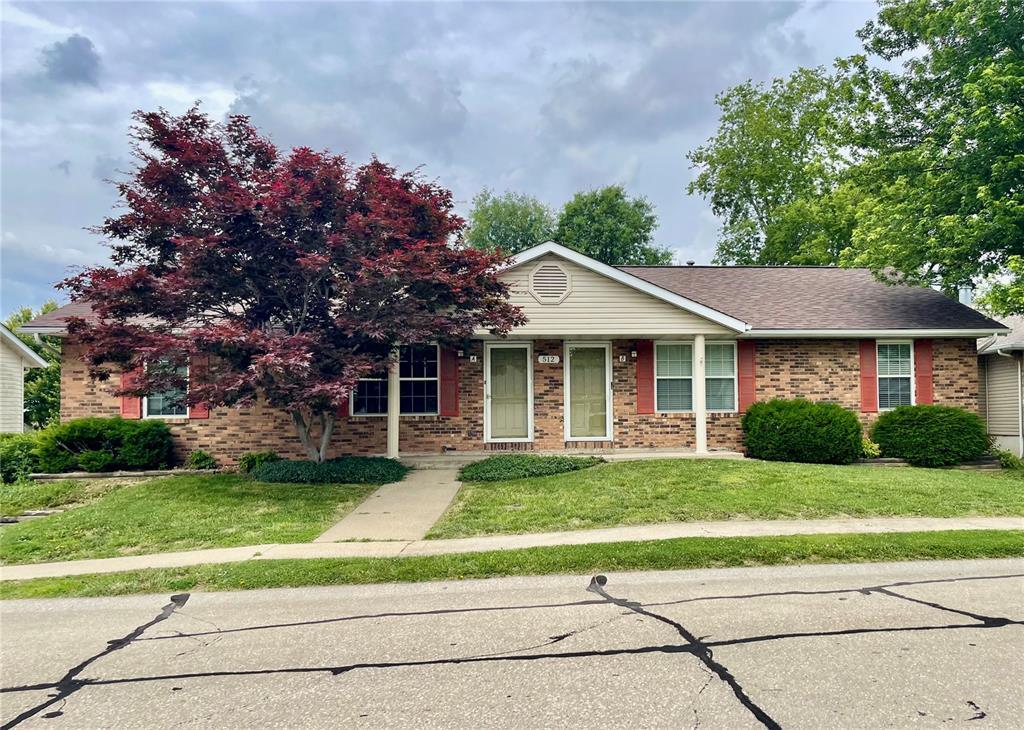 Property Photo: 512 Bargraves Boulevard A And B IL 62294