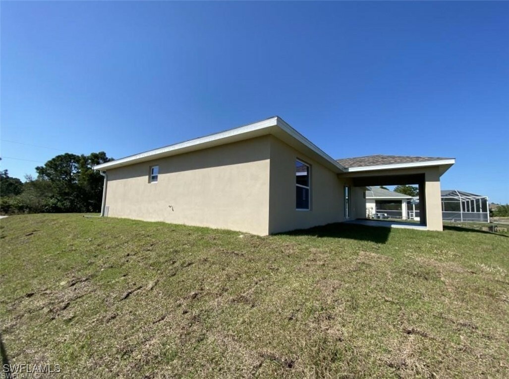 Property Photo: 872 Carbon Street E FL 33974