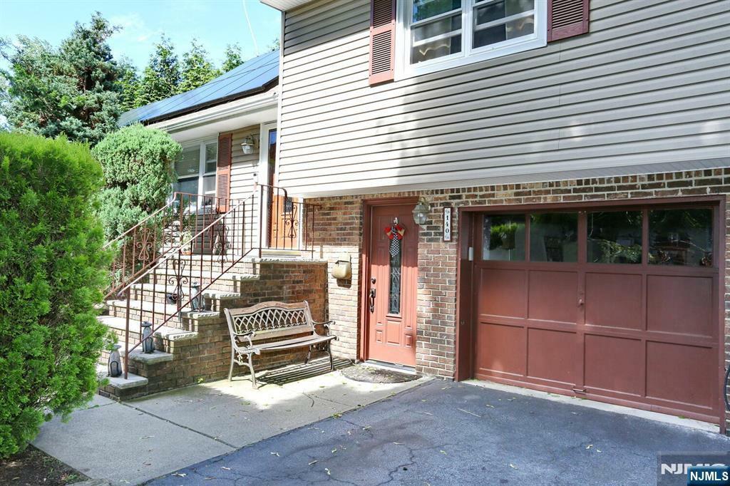 Property Photo:  140 Dean Street  NJ 07452 