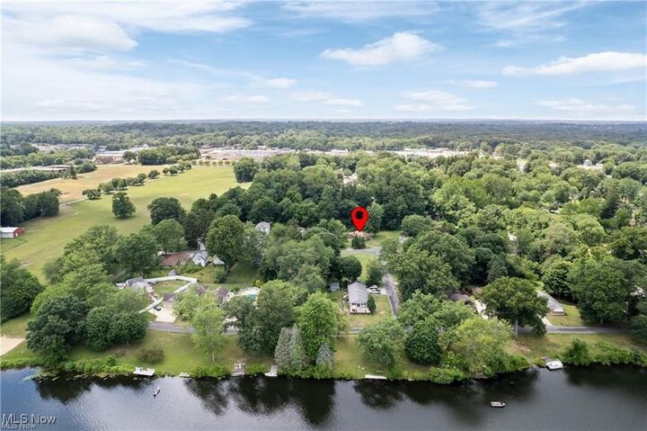 Property Photo: 594 Shook Road OH 44319