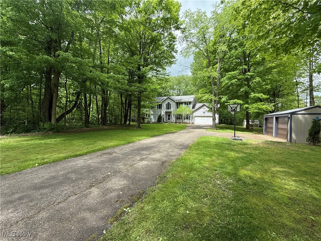 Property Photo:  647 Benedict Leavittsburg Road  OH 44430 