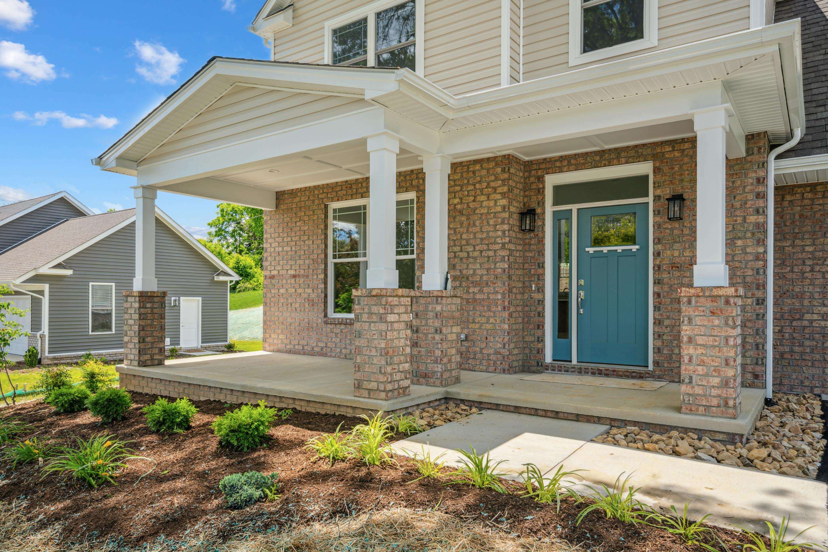 Property Photo: 1606 Kennedy Avenue VA 24060
