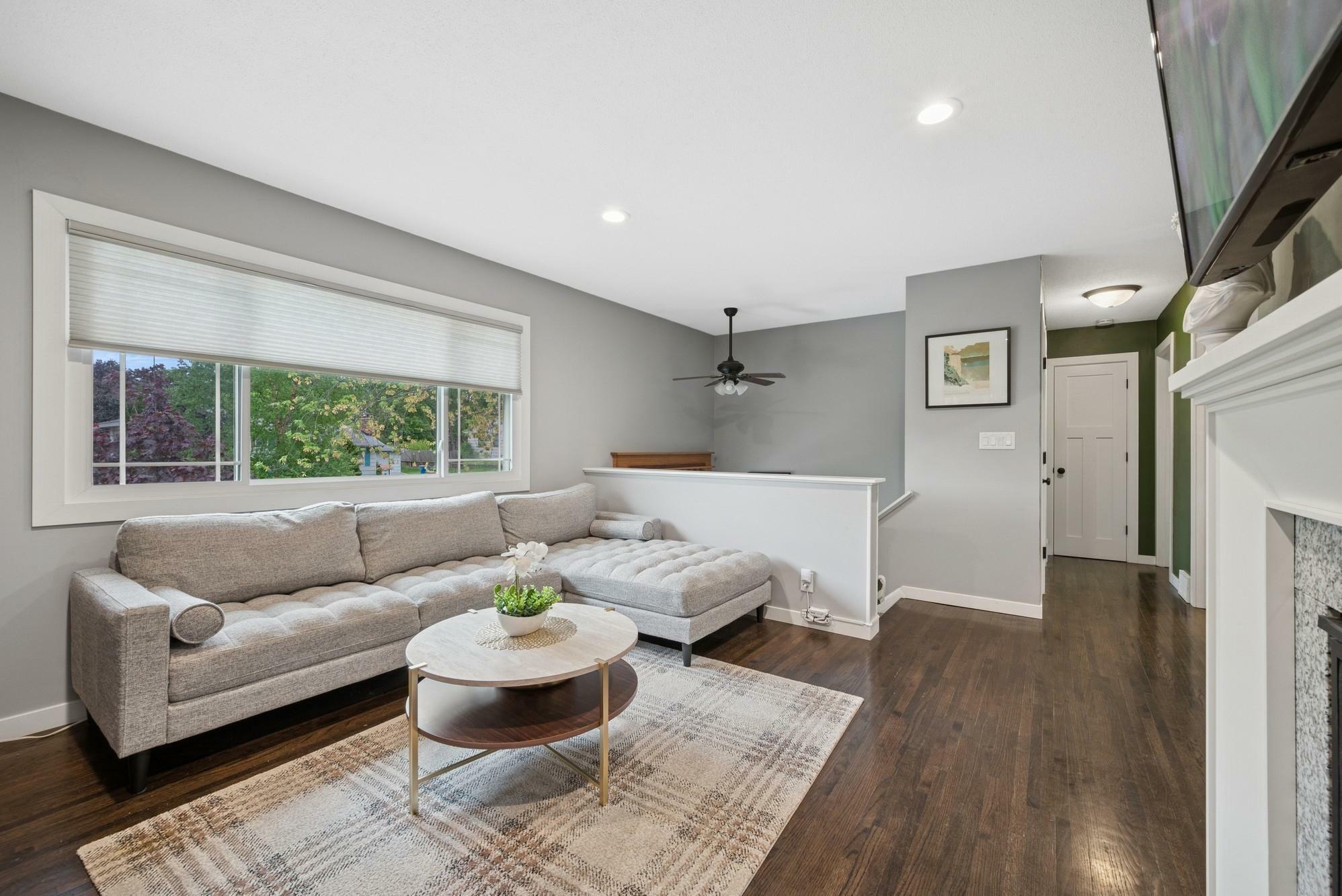 Property Photo: 3807 Independence Avenue N MN 55427
