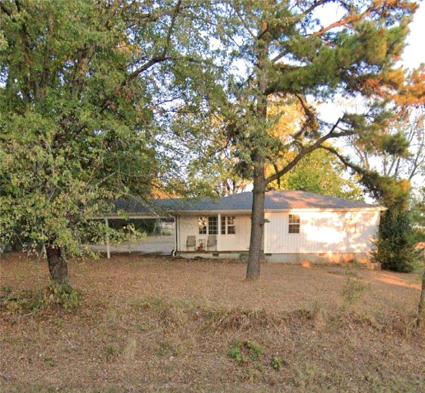 Property Photo:  129 County Road 3590  AR 72830 
