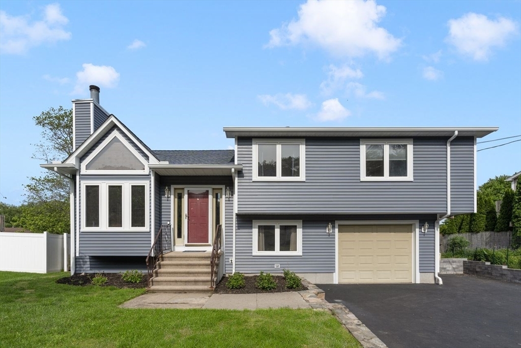 Property Photo: 151 Mohawk Trl RI 02921
