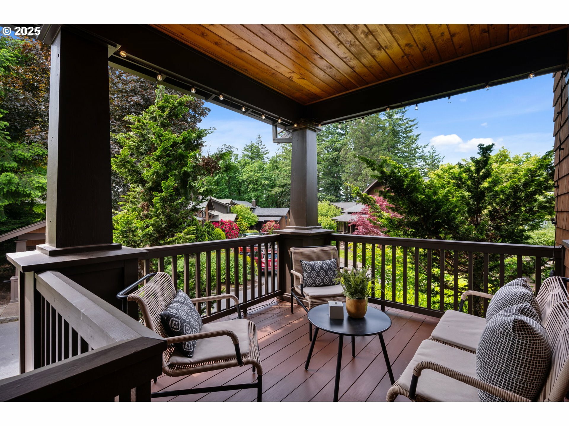 Property Photo: 3261 NW Skyline Blvd OR 97229