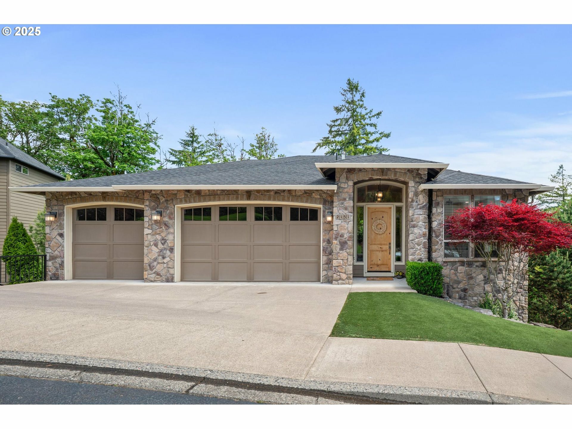Property Photo: 2151 NW 17th Ave WA 98607