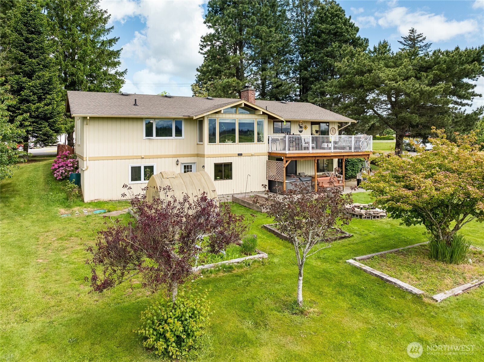 Property Photo: 405 E Wiser Lake Road WA 98264