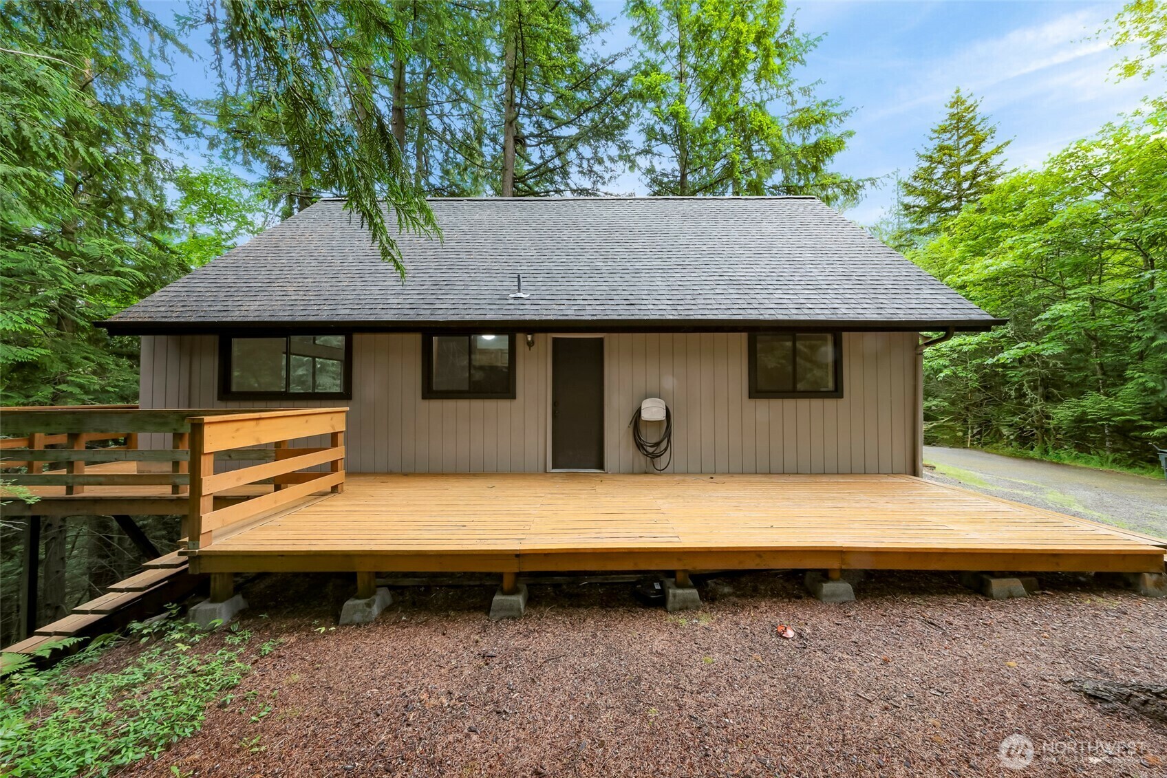 Property Photo: 33 N Summit Drive WA 98229