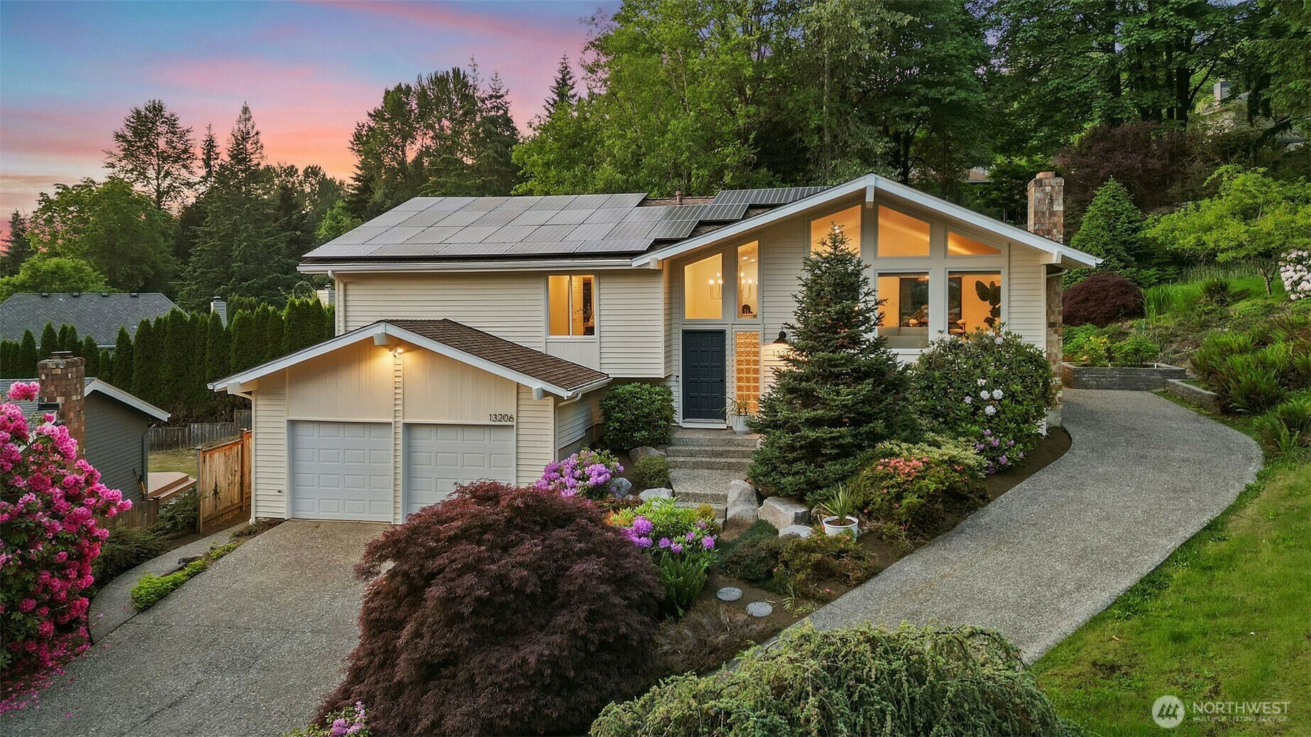 Property Photo: 13206 SE 57th Street WA 98006