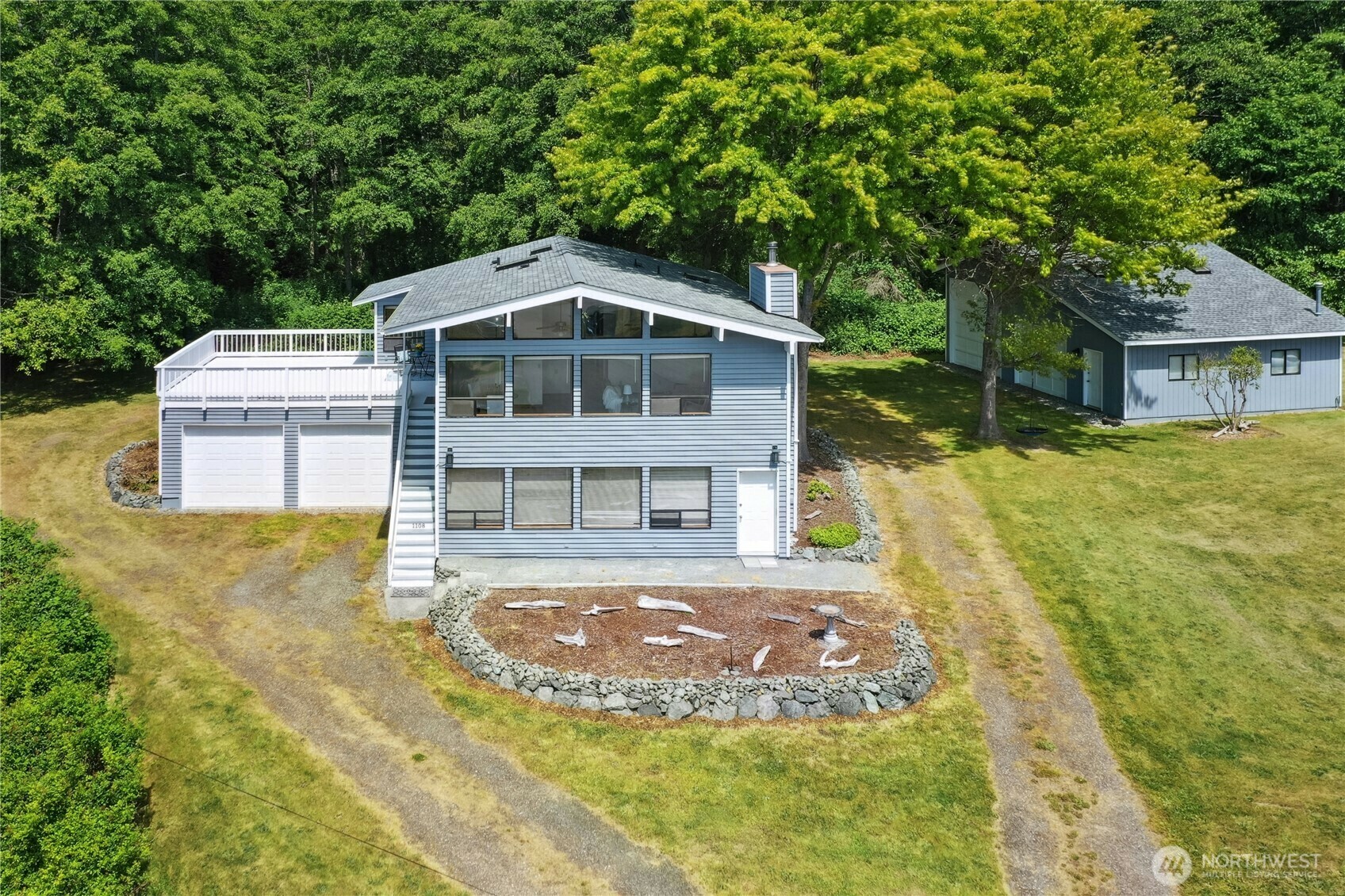 1108 S Chadwick Court  Coupeville WA 98239 photo