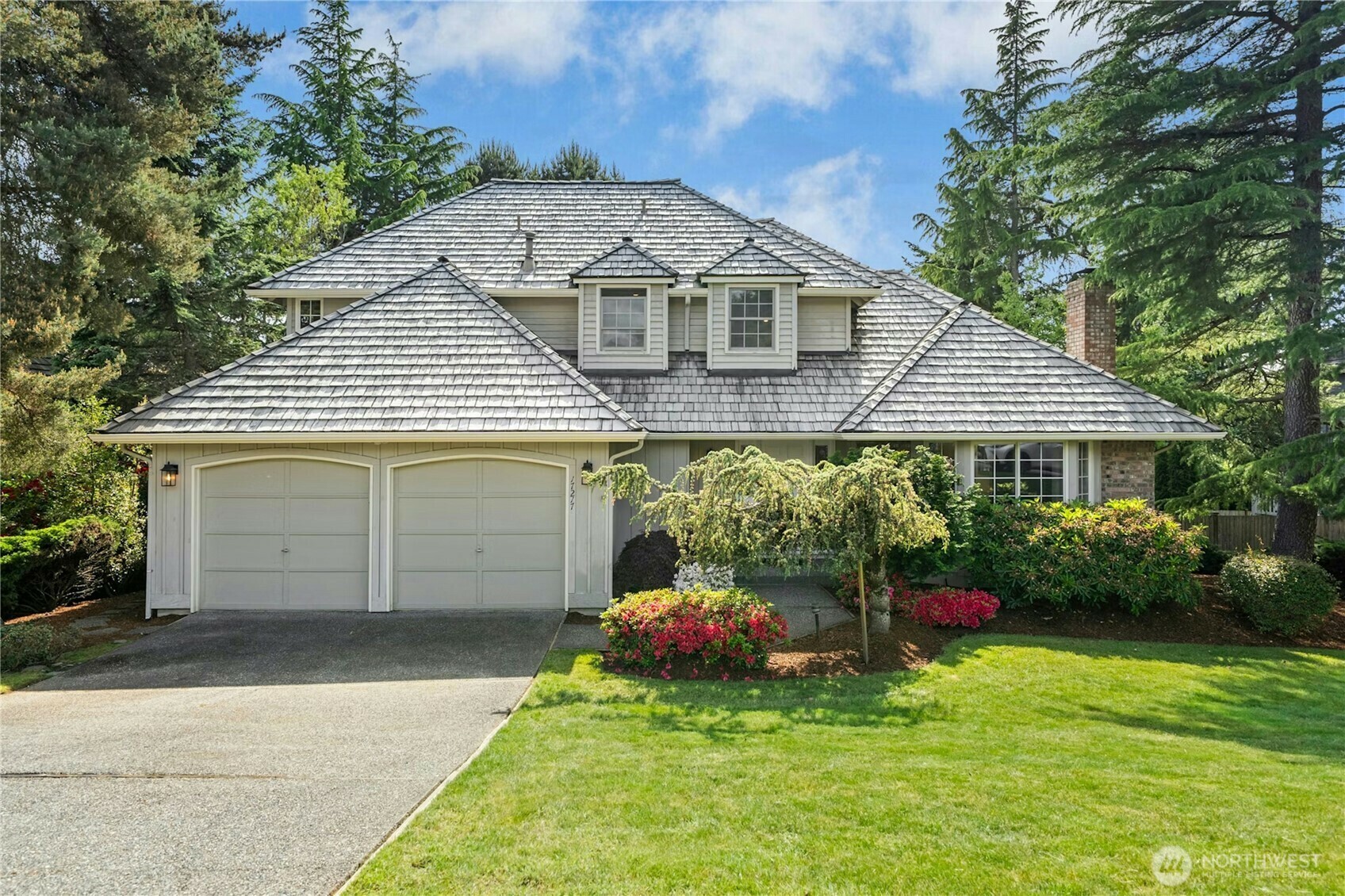 Property Photo: 17217 SE 47th Street WA 98006