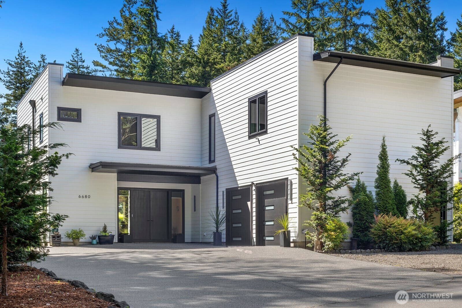 Property Photo: 6680 NE Ralston Road WA 98110