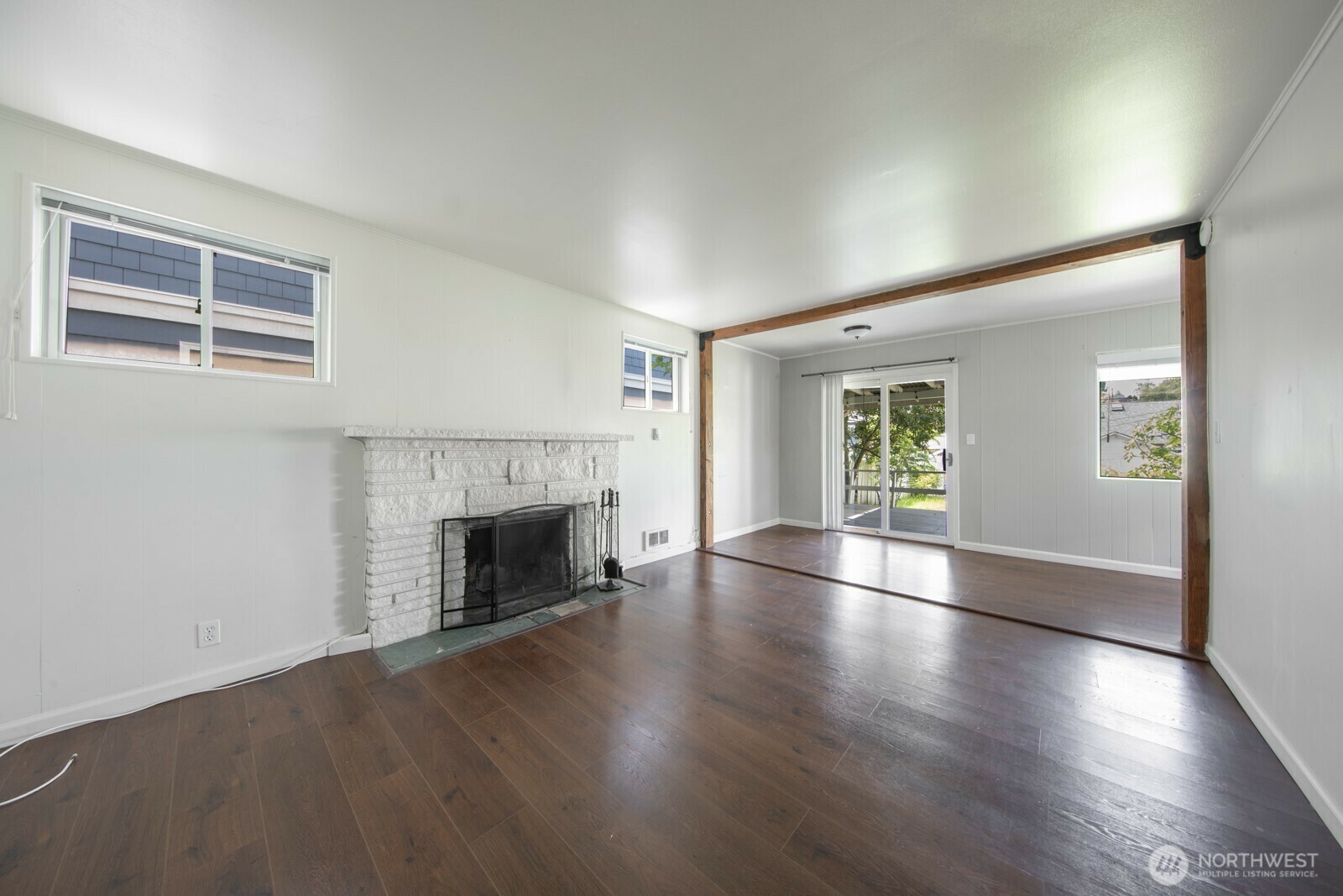 Property Photo:  1629  1st Avenue W  WA 98119 