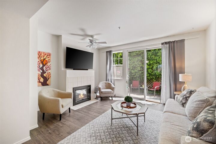 Property Photo:  2300  Benson Road S D3  WA 98055 