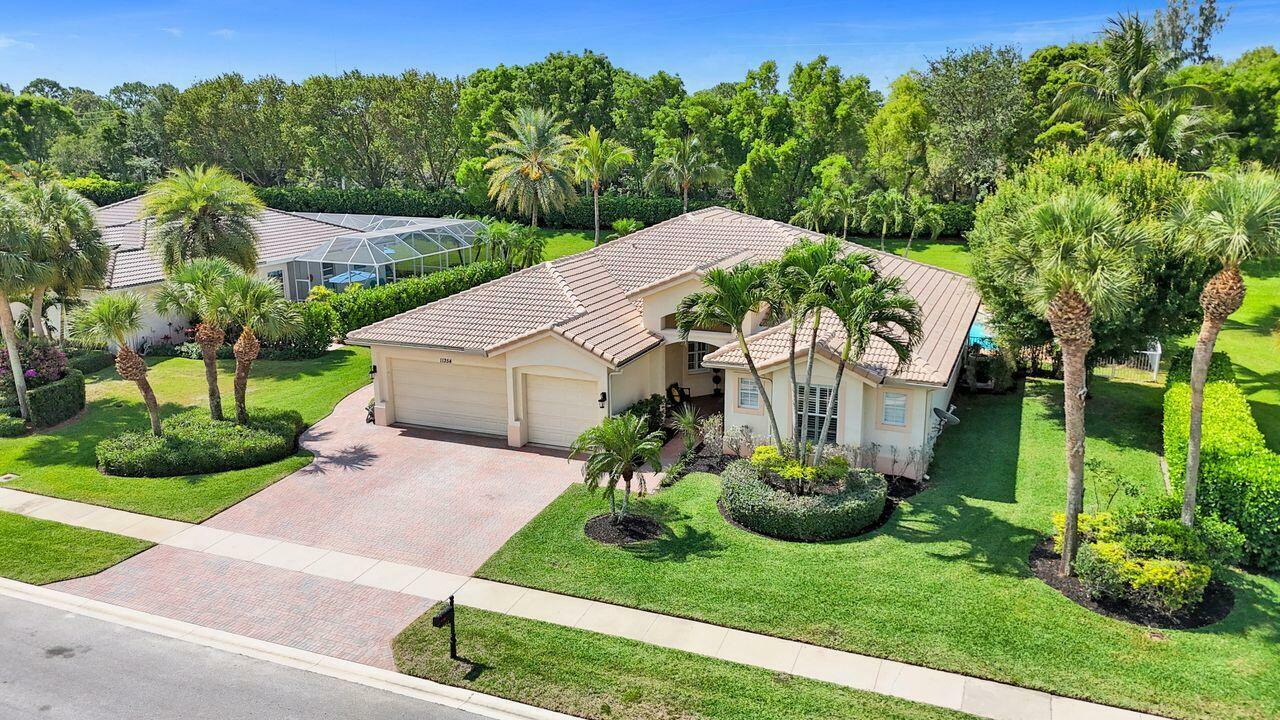 Property Photo: 11354 Mainsail Court FL 33449