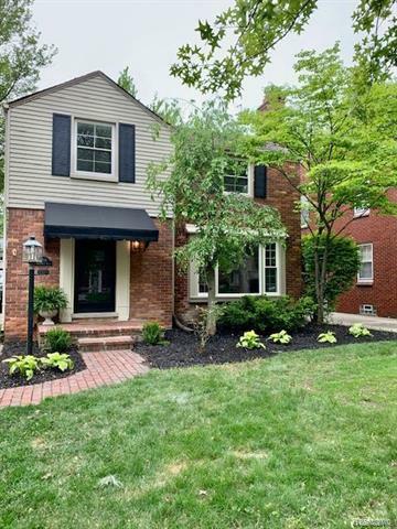 Property Photo: 1701 Prestwick Road MI 48236