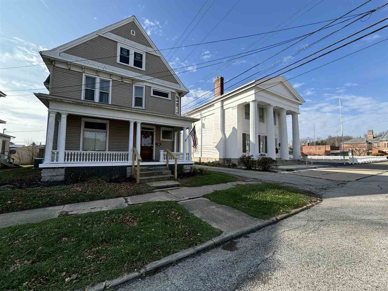 Property Photo: 115 E 4th Street IN 47331