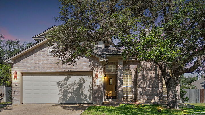 Property Photo: 17915 Crystal Knoll TX 78258