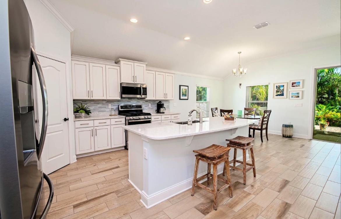 Property Photo: 249 Lost Lake Dr FL 32086