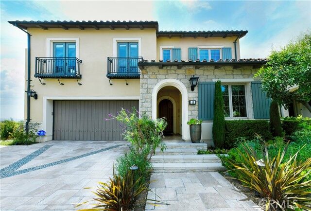 Property Photo: 46 Shadybend CA 92602