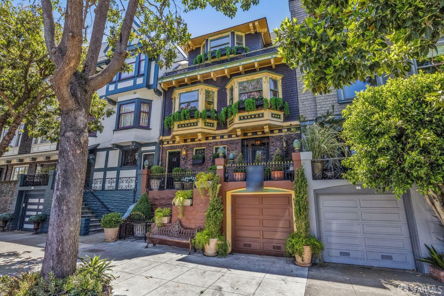 Property Photo: 68 Castro Street CA 94114