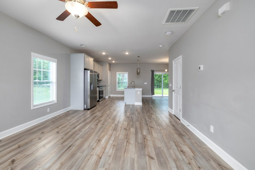 Property Photo: