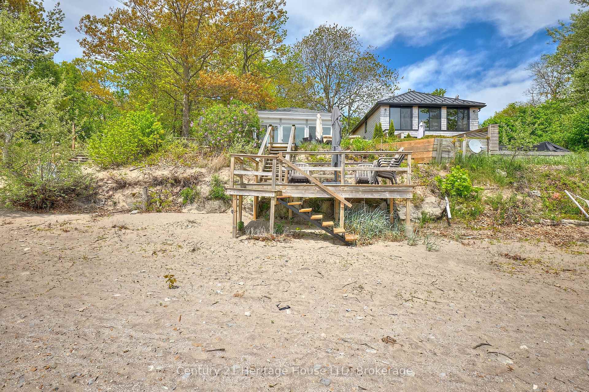2901 Vimy Road  Port Colborne ON L3K 5V3 photo