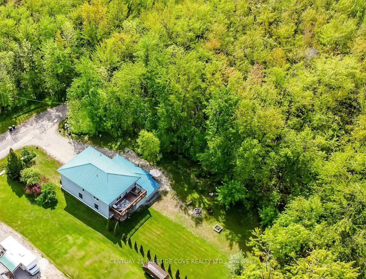 Photo de la propriété: 3976 Woodland Drive ON L3V 6H7