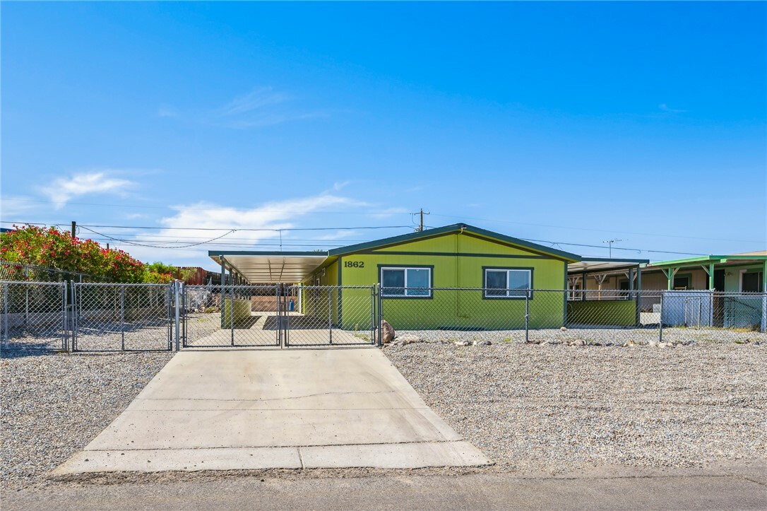 Property Photo: 1862 Colina Drive AZ 86442