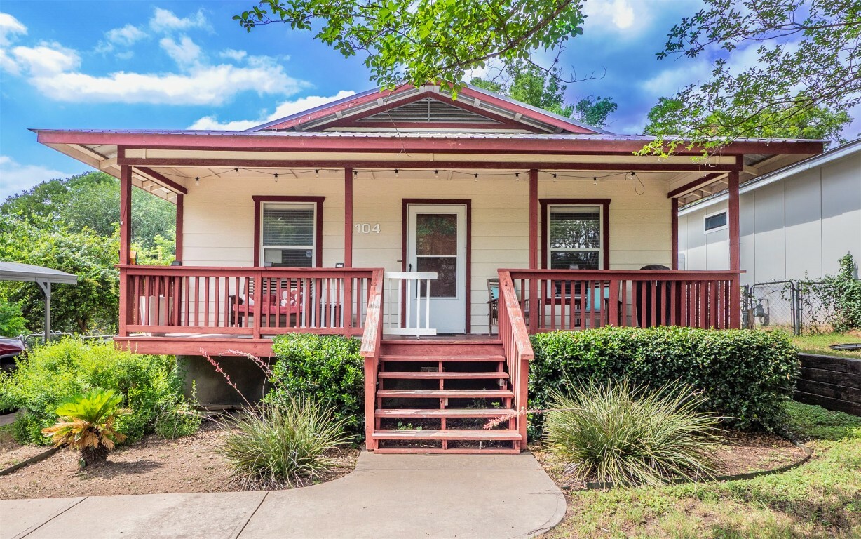 2104 New York Avenue  Austin TX 78702 photo