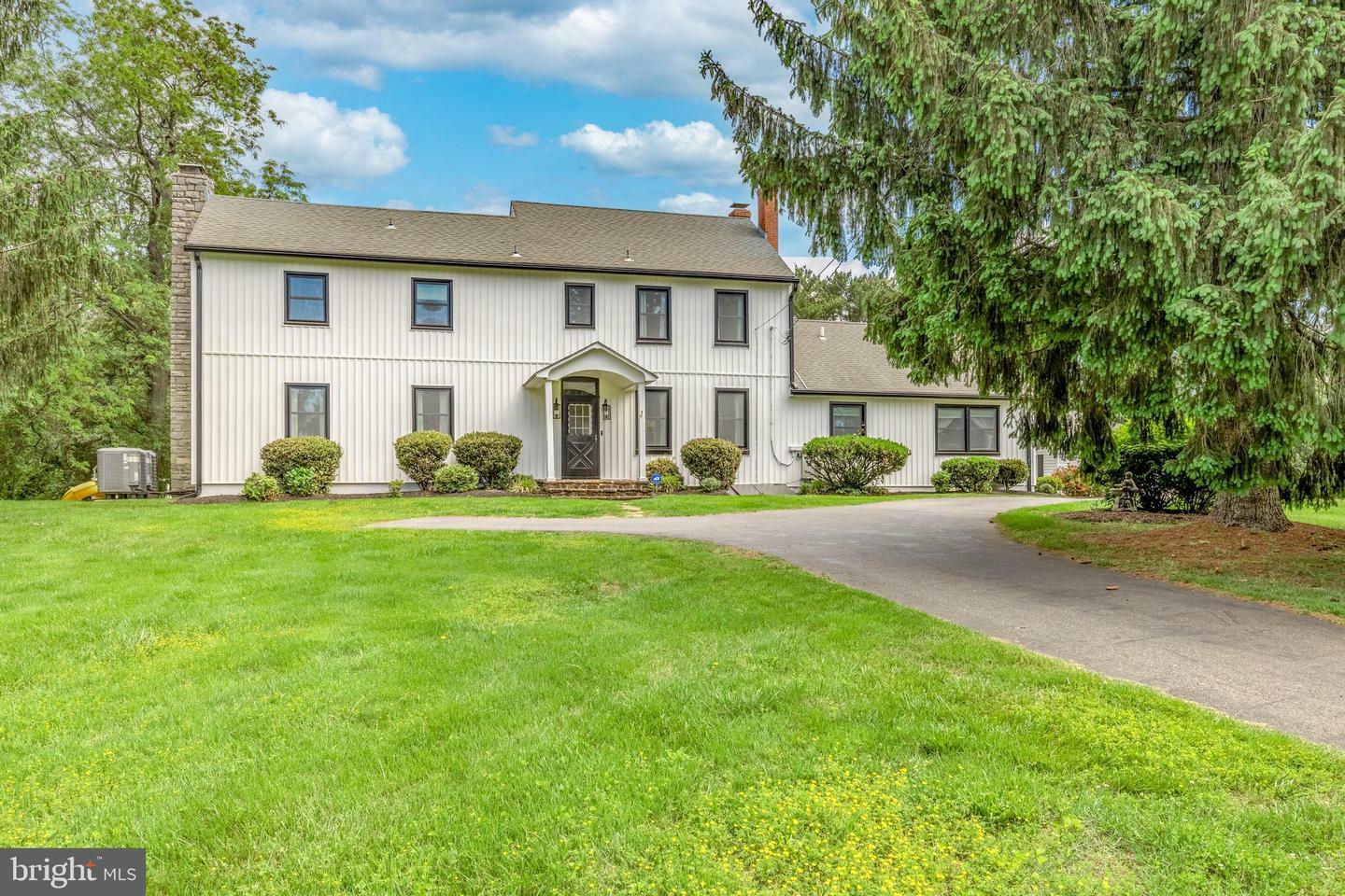 Property Photo: 65 Hillcrest Lane MD 21901