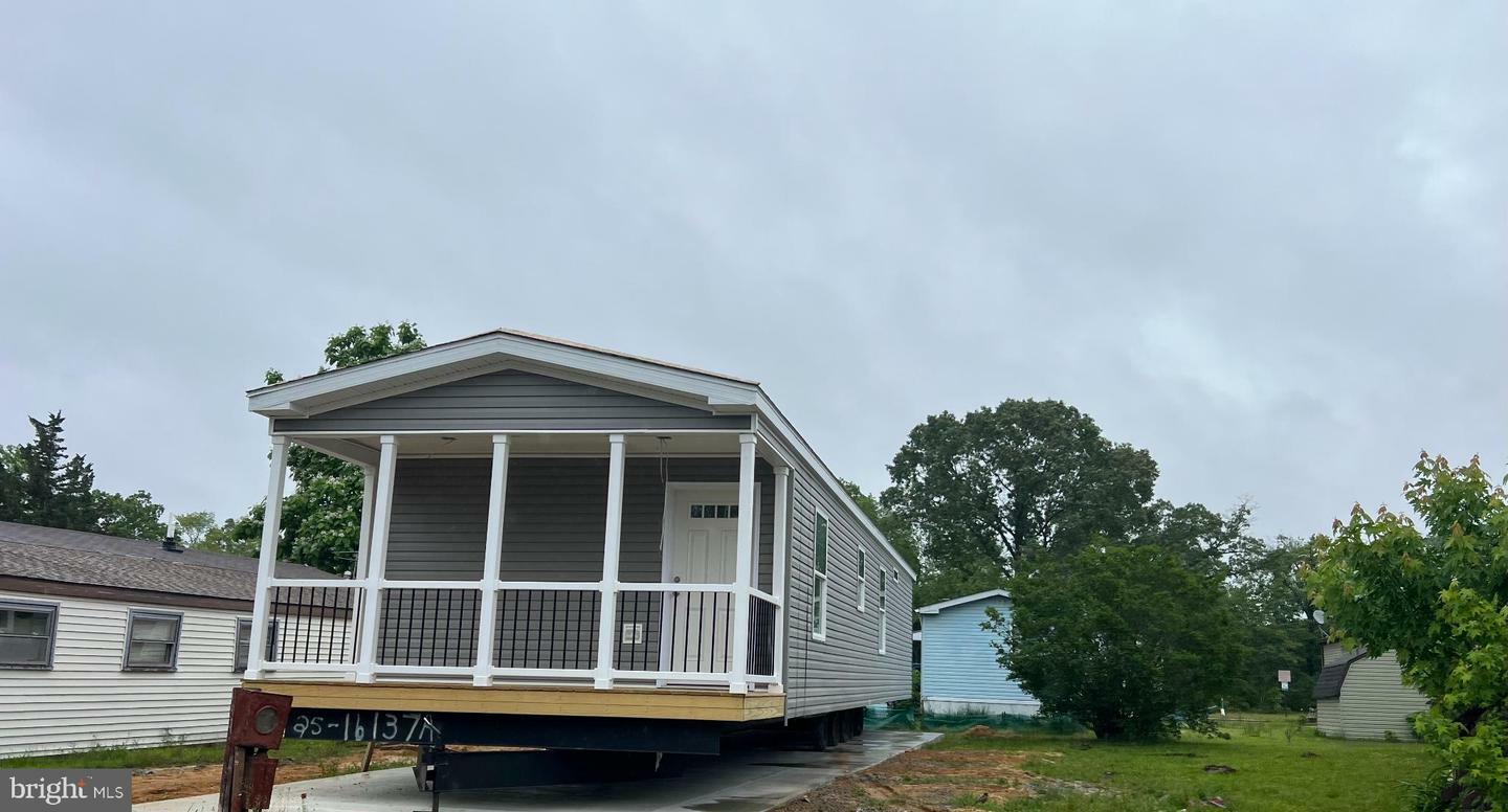 Property Photo: 10 Jackson Drive NJ 08332
