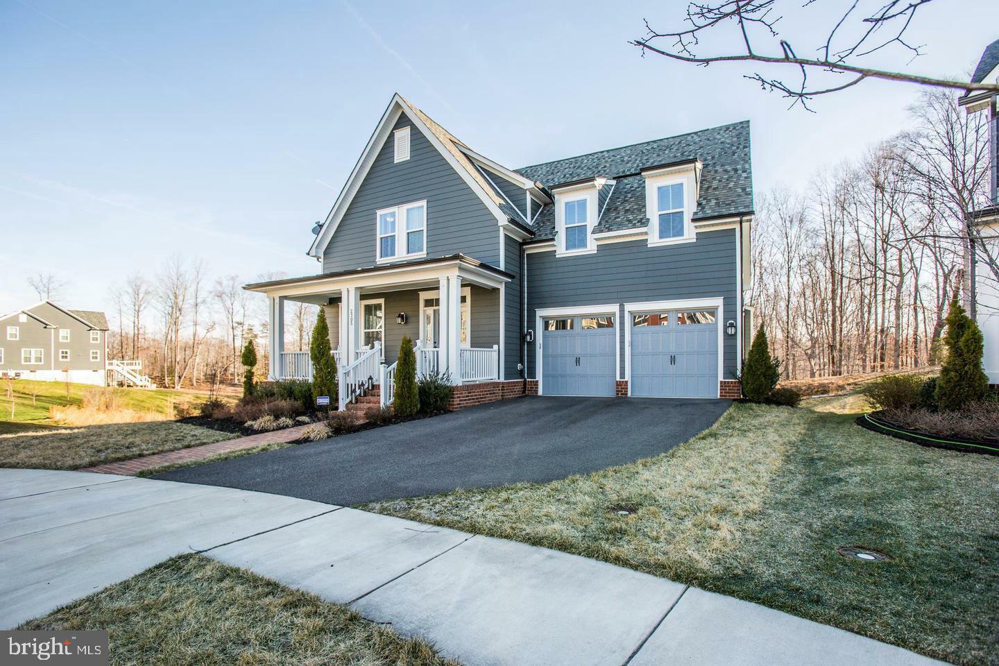 Property Photo: 2305 Harmsworth Drive VA 22026