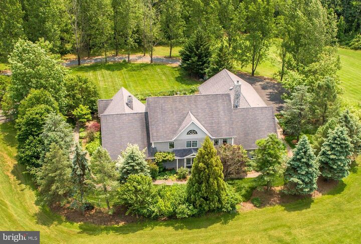 Property Photo:  80 Linvale Road  NJ 08551 