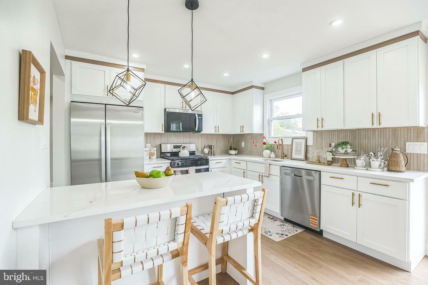 Property Photo: 4 Donna Marie Court NJ 08081