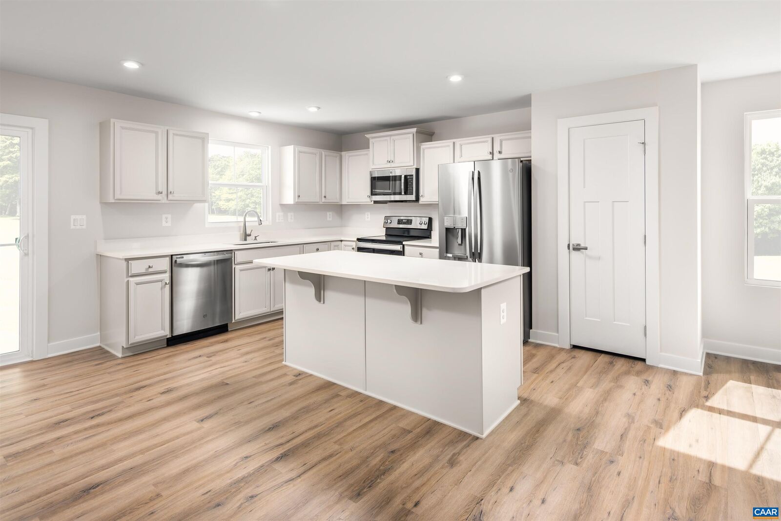 Property Photo: 226 White Sands Blvd VA 22923