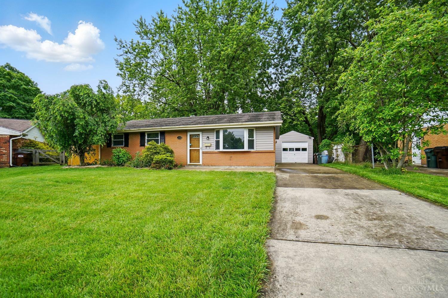 Property Photo: 2333 Merriway Lane OH 45231